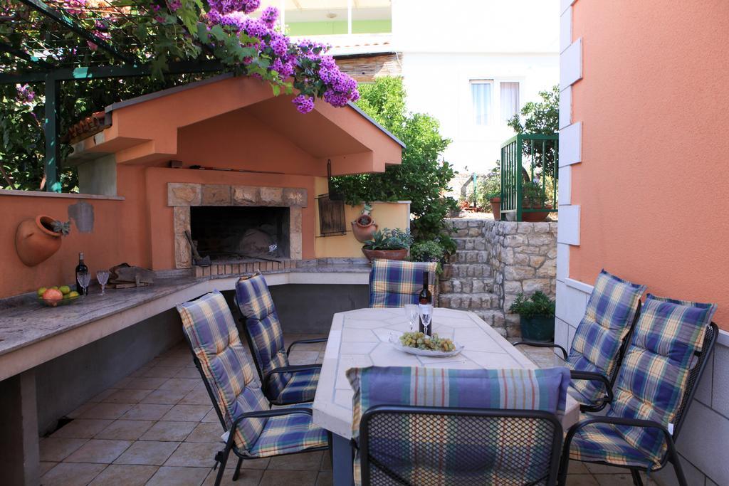 Pavla Apartment